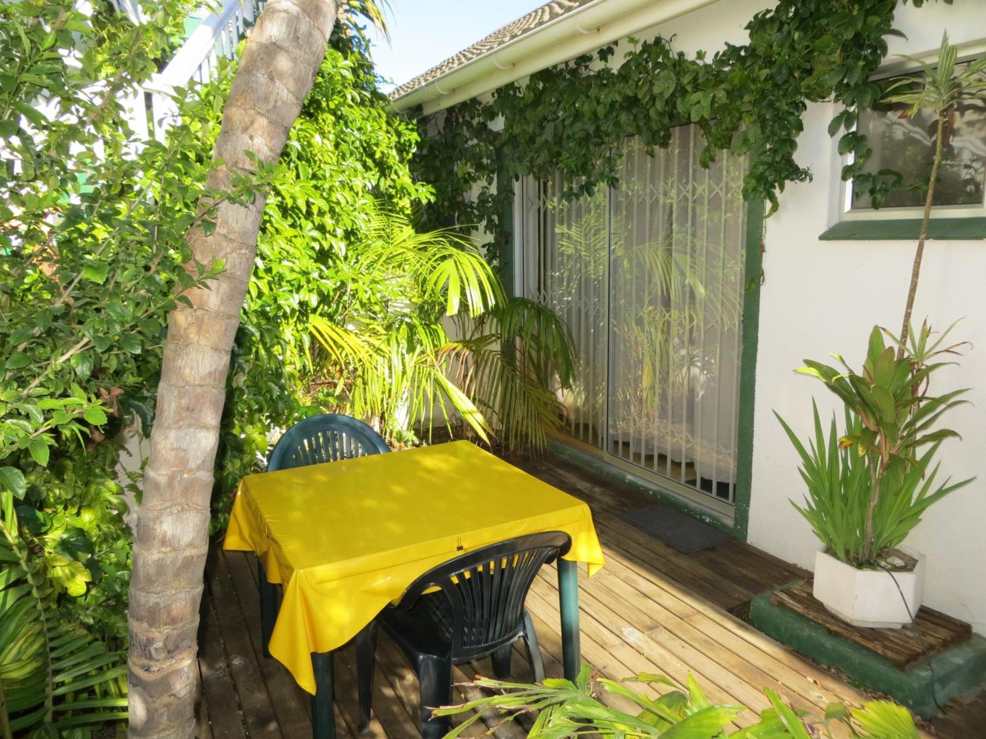 Cape Oasis Guesthouse Bloubergstrand Dış mekan fotoğraf